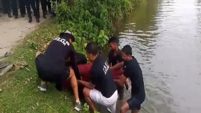 assam-gang-rape-prime-accused-flees-police-custody-dies-after-jumping-into-pond